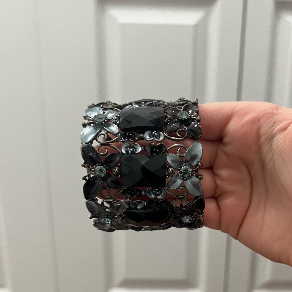 Bracelet - Picture 2 of 2